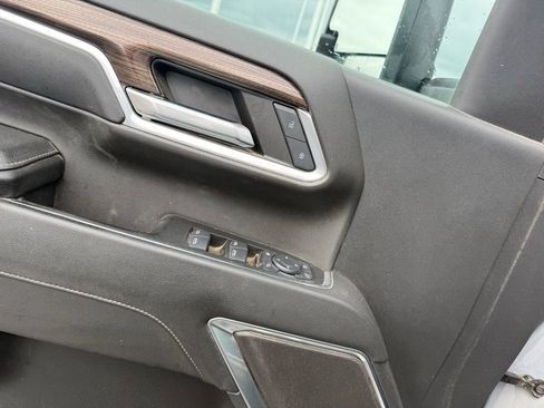 Used 2024 Chevrolet Silverado 2500 LT w/ All Star Edition AWD/4WD image 6