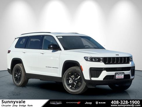 New 2026 Jeep Grand Cherokee L 4WD image 1