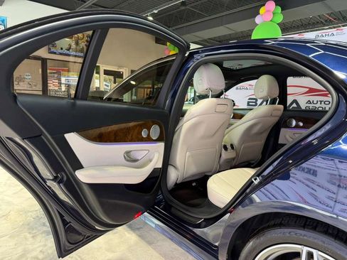 Used 2019 Mercedes-Benz E 450 4MATIC Sedan w/ Premium Package image 37