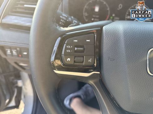 Used 2025 Honda Odyssey Elite image 19