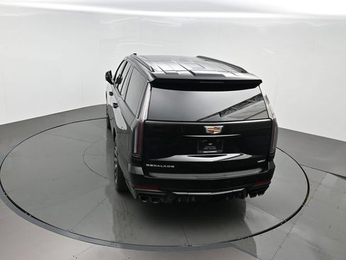 Used 2026 Cadillac Escalade V w/ LPO, Floor Liner Package AWD/4WD image 55
