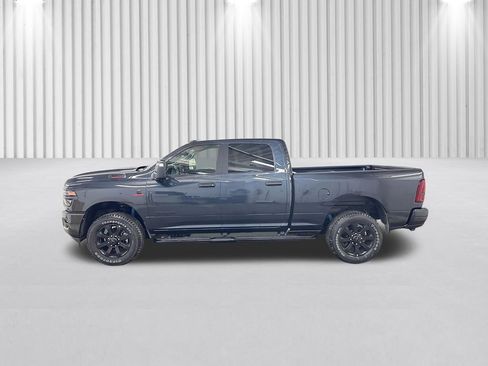 New 2026 RAM 2500 Big Horn AWD/4WD image 8