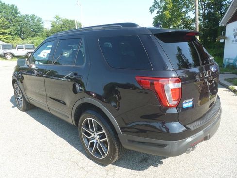 Used 2019 Ford Explorer Sport w/ Equipment Group 401A AWD/4WD image 11