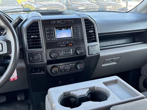 Used 2022 Ford F250 XL w/ Power Equipment Group AWD/4WD image 20