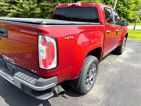 Used 2015 GMC Canyon SLT w/ Driver Alert Package image 18