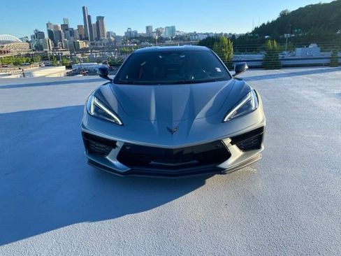 Used 2024 Chevrolet Corvette Stingray Preferred Cpe w/ Z51 Performance Package RWD image 4