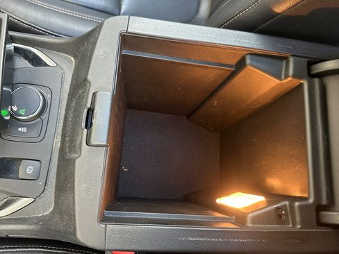 Used 2019 Chevrolet Traverse LT w/ LT Premium Package image 33