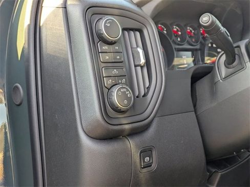 New 2026 Chevrolet Silverado 1500 Custom Trail Boss w/ Dark Appearance Package image 13