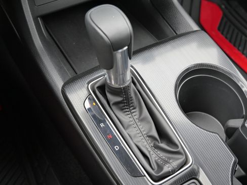 Used 2025 Honda Civic Sport image 26