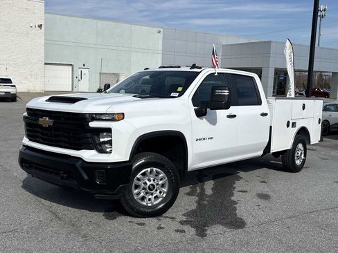 New 2026 Chevrolet Silverado 2500 W/T w/ WT Convenience Package AWD/4WD image 2