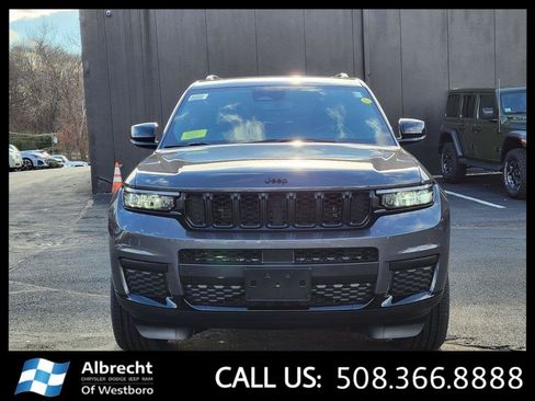 New 2024 Jeep Grand Cherokee L Altitude image 8