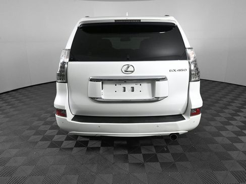 Used 2017 Lexus GX 460 image 28