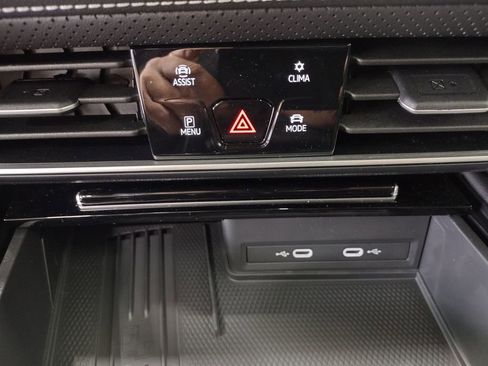 New 2026 Volkswagen Atlas SEL Premium R-Line image 41