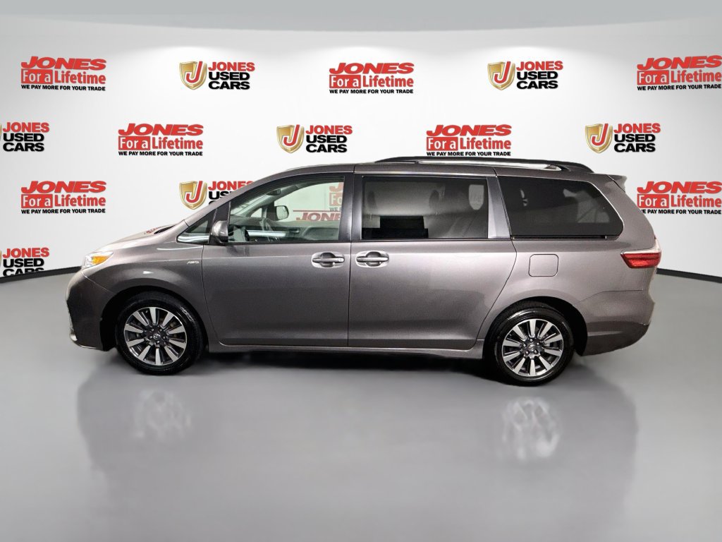 Certified 2019 Toyota Sienna LE AWD/4WD image 14
