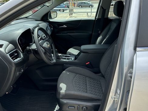 Used 2022 Chevrolet Equinox LT AWD/4WD image 19