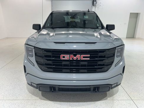 Used 2024 GMC Sierra 1500 Elevation image 8