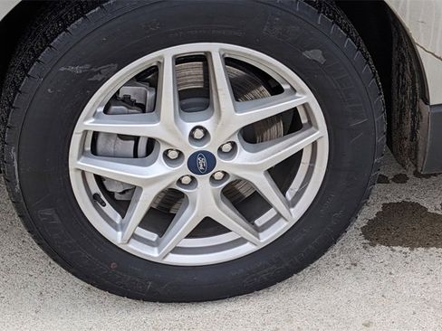 Certified 2022 Ford Edge SEL w/ Convenience Package image 10