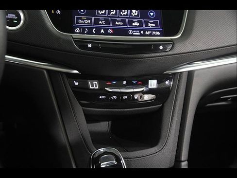 Used 2024 Cadillac XT5 Premium Luxury AWD/4WD image 16