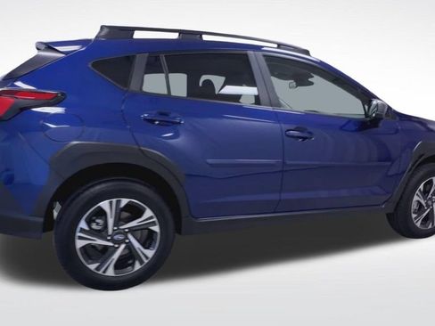 Used 2025 Subaru Crosstrek 2.5i Premium AWD/4WD image 8