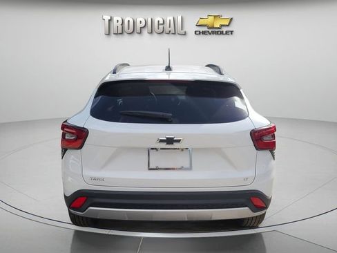 New 2026 Chevrolet Trax LT image 4