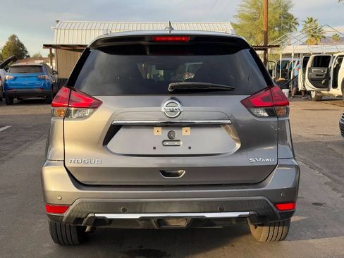 Used 2019 Nissan Rogue SV AWD/4WD image 8