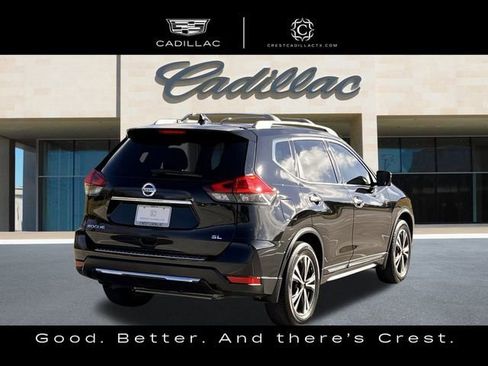 Used 2017 Nissan Rogue SL w/ SL Premium Package image 3