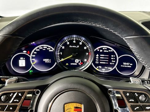 Used 2023 Porsche Cayenne Turbo S AWD/4WD image 25