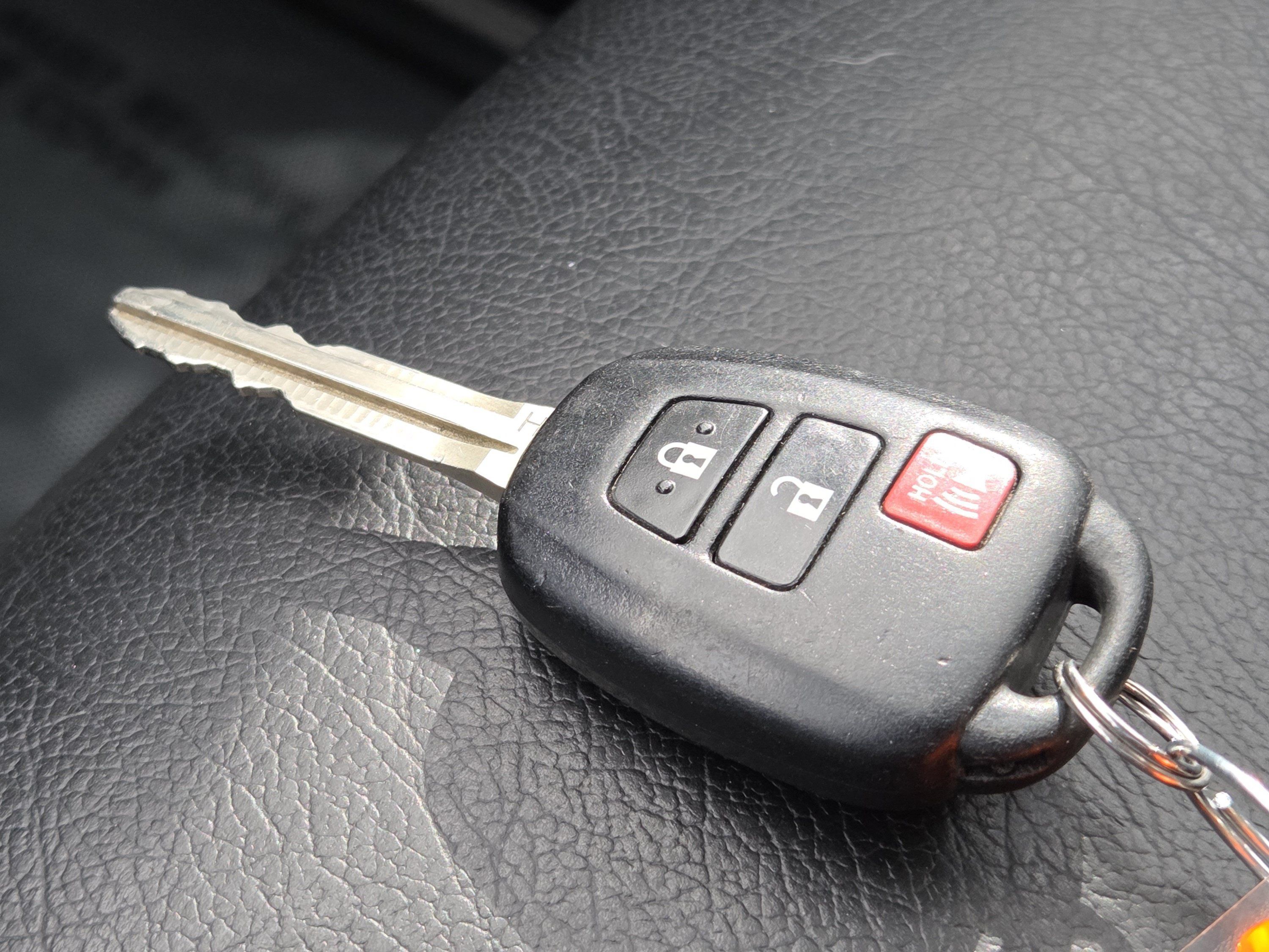 Used 2019 Toyota Sequoia TRD Sport AWD/4WD image 37