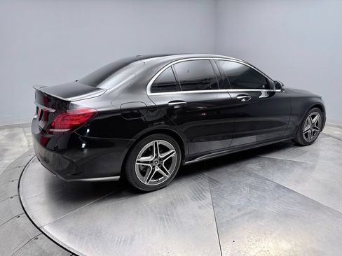 Used 2019 Mercedes-Benz C 300 4MATIC Sedan image 5