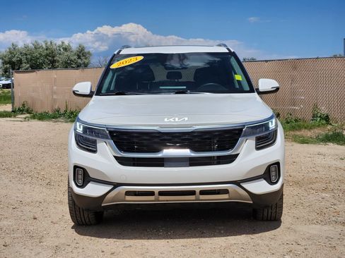 Certified 2023 Kia Seltos SX w/ SX Sunroof Package AWD/4WD image 5