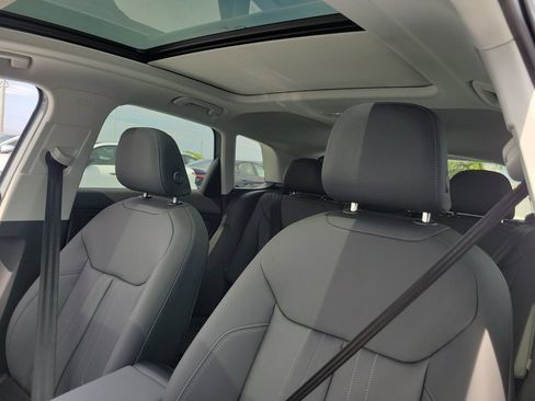 New 2026 Audi Q3 quattro 2.0T AWD/4WD image 16