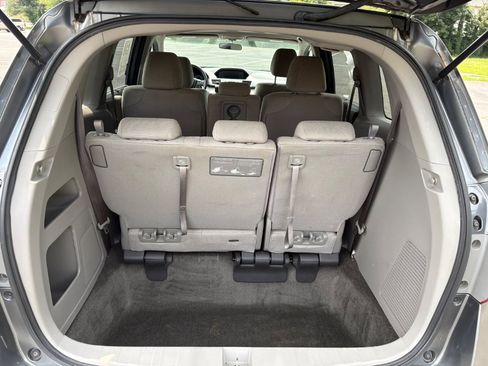 Used 2013 Honda Odyssey EX image 27