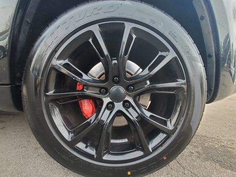 Used 2013 Jeep Grand Cherokee SRT8 image 28