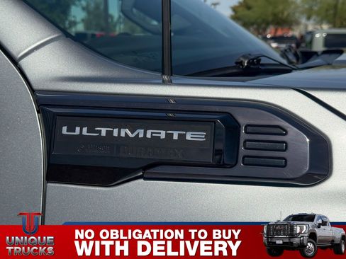 Used 2025 GMC Sierra 3500 Denali Ultimate AWD/4WD image 6