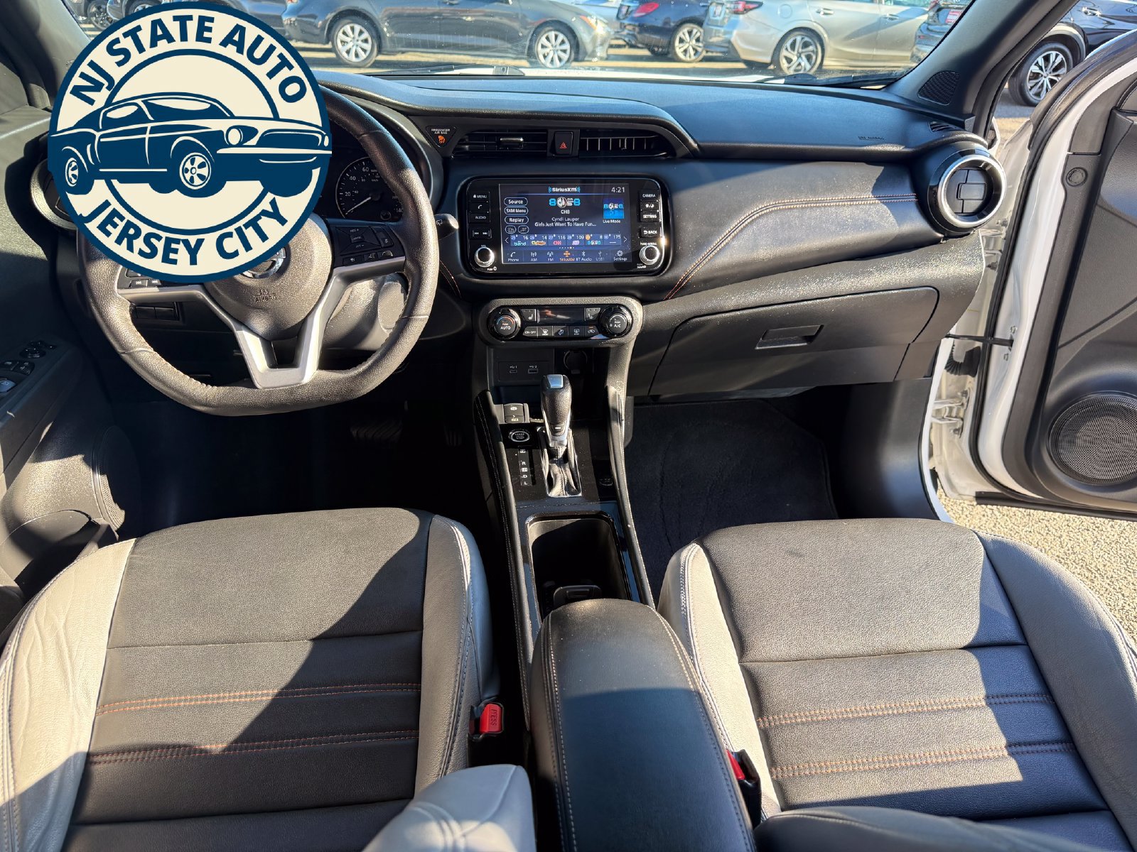 Used 2021 Nissan Kicks SR w/ SR Premium Package FWD image 6