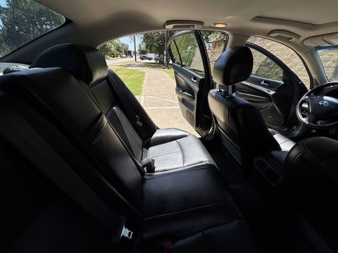 Used 2012 INFINITI G37 Journey w/ Premium Pkg RWD image 27