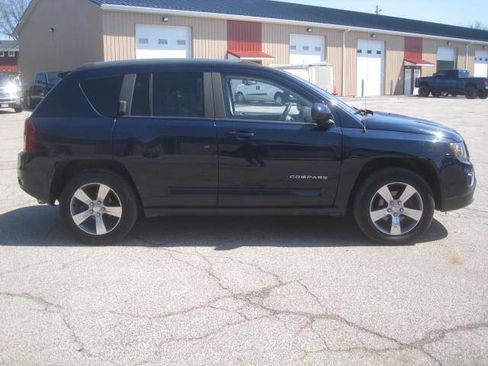 Used 2016 Jeep Compass High Altitude image 4