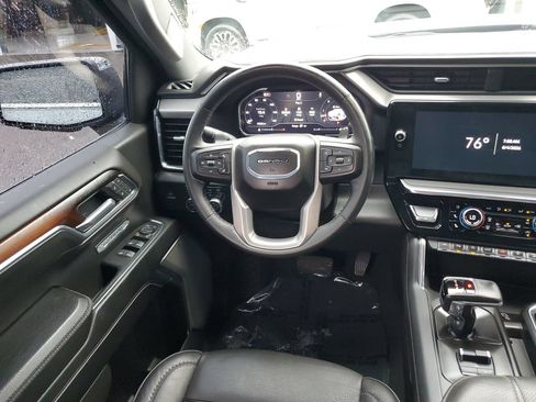 Used 2024 GMC Sierra 1500 Denali w/ Denali Reserve Package AWD/4WD image 13