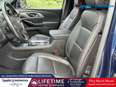 Used 2023 Chevrolet Traverse LT AWD/4WD image 7