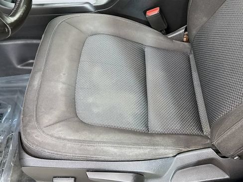 Used 2020 Chevrolet Colorado LT w/ Safety Package RWD image 19