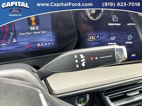 Used 2026 Chevrolet Traverse LT w/ Driver Confidence Package FWD image 30