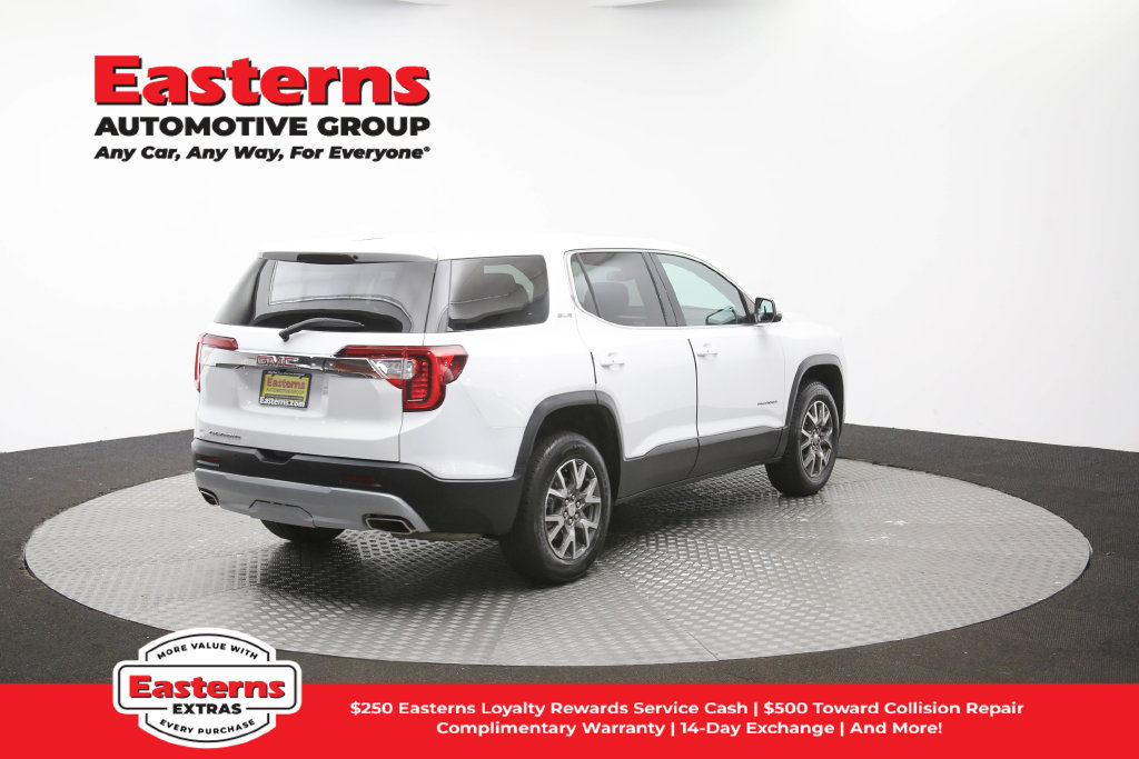 Used 2023 GMC Acadia SLE FWD image 38