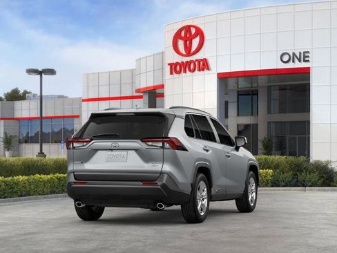 New 2025 Toyota RAV4 XLE image 9