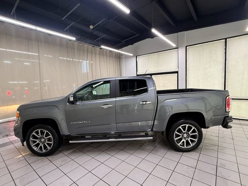 Used 2022 GMC Canyon Denali AWD/4WD image 9