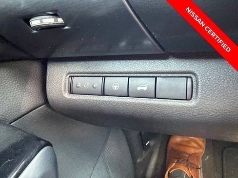 Certified 2024 Nissan Pathfinder SL w/ SL Premium Package AWD/4WD image 12