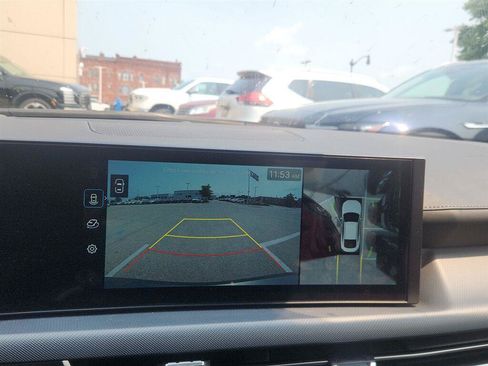 Used 2025 Hyundai Sonata Limited FWD image 20