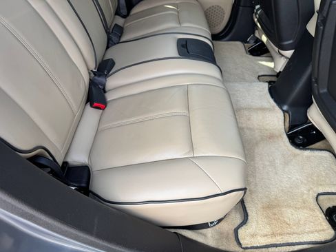 Used 2009 HUMMER H3 Luxury AWD/4WD image 27