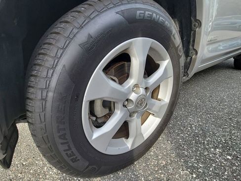 Used 2012 Toyota RAV4 Limited image 12