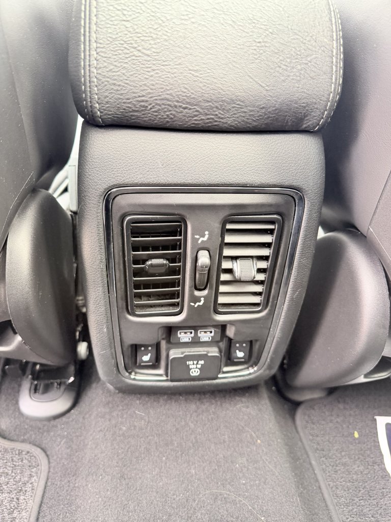 Used 2019 Jeep Grand Cherokee Summit AWD/4WD image 23