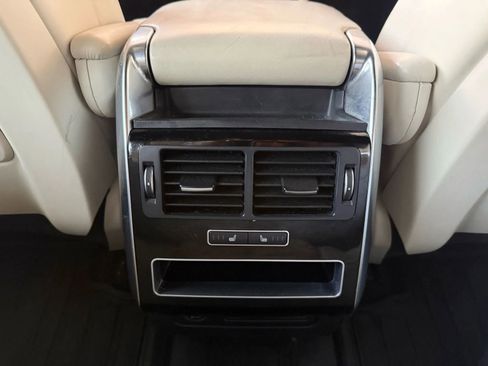 Used 2016 Land Rover Range Rover Sport HSE image 35